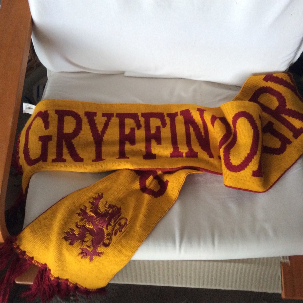 Harry Potter Gryffindor Scarf
